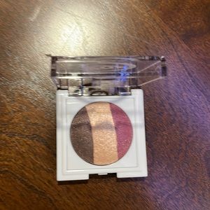Mary Kay at play trio eye color
